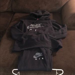 Nike sweatsuit